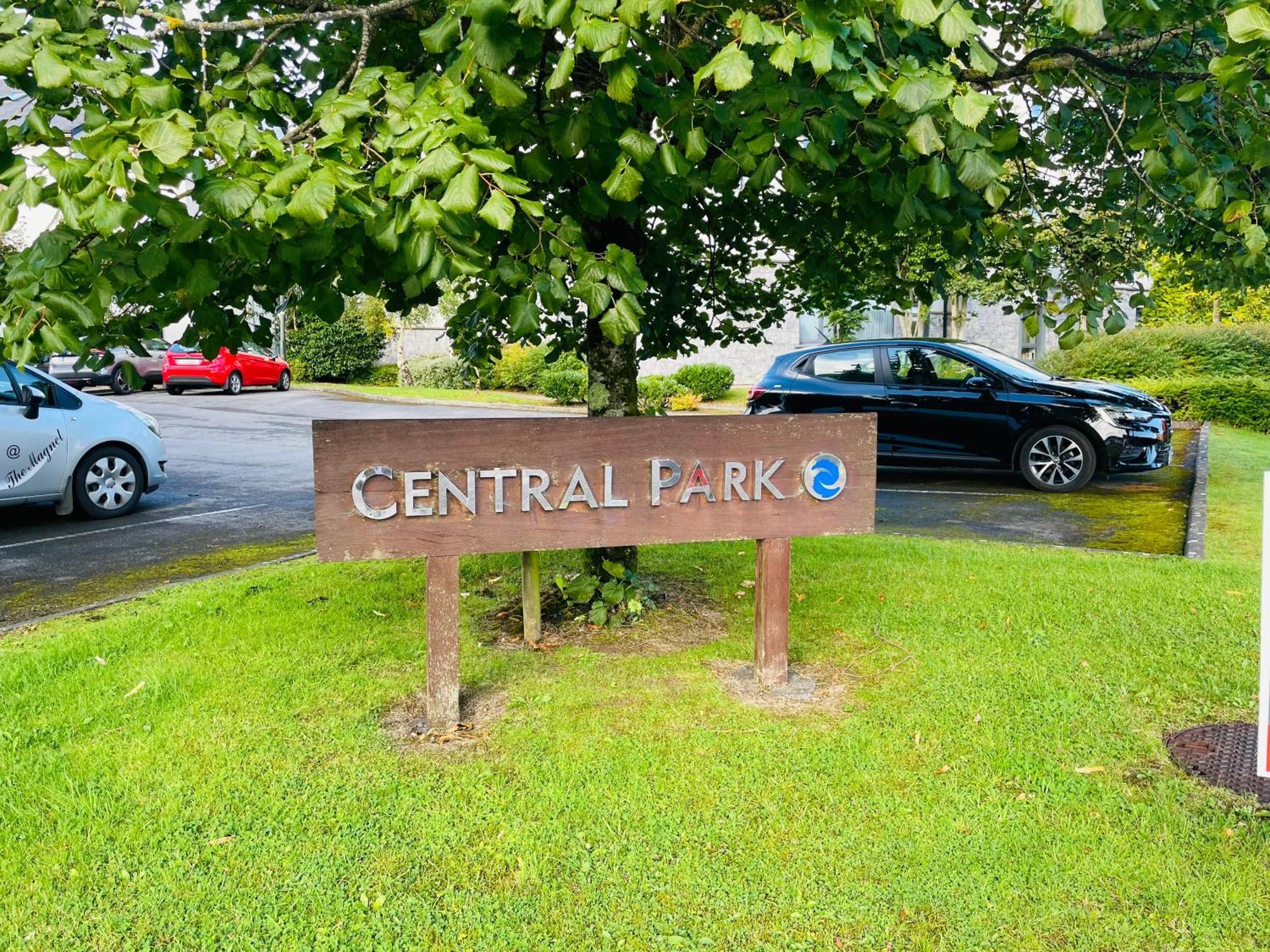 A Room In Central Park Apts Carrick on Shannon 외부 사진